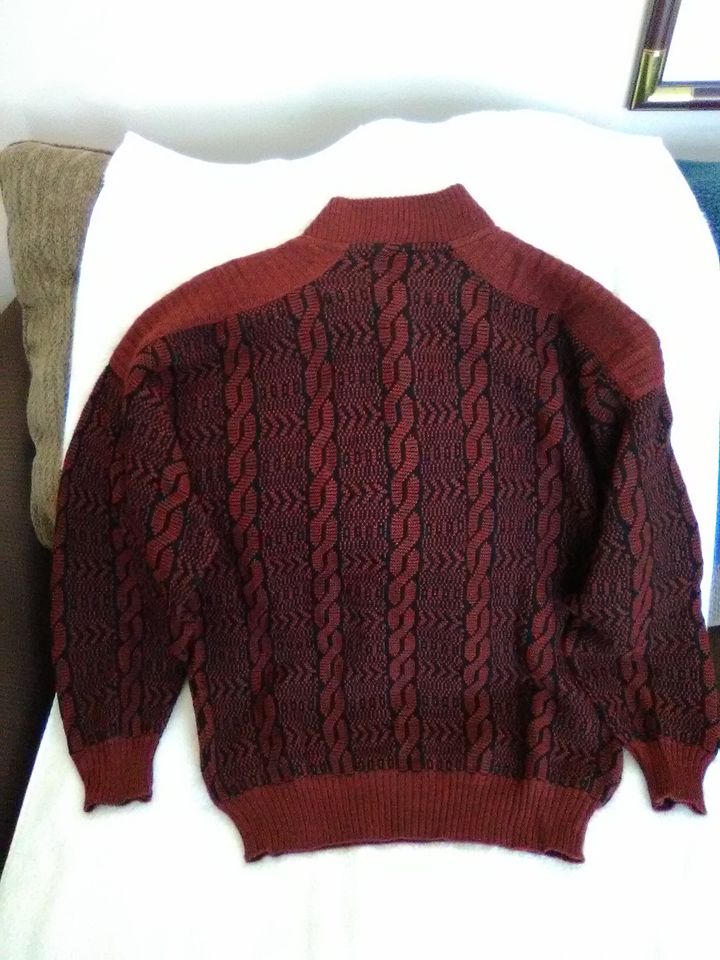 Men's Italian Wool Sweater Burgundy Black Size L