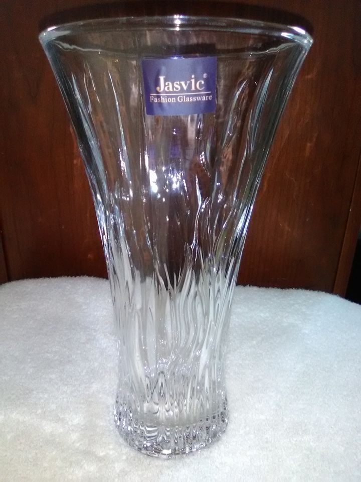 12" Crystal Glass Flower Vase by Jasvic