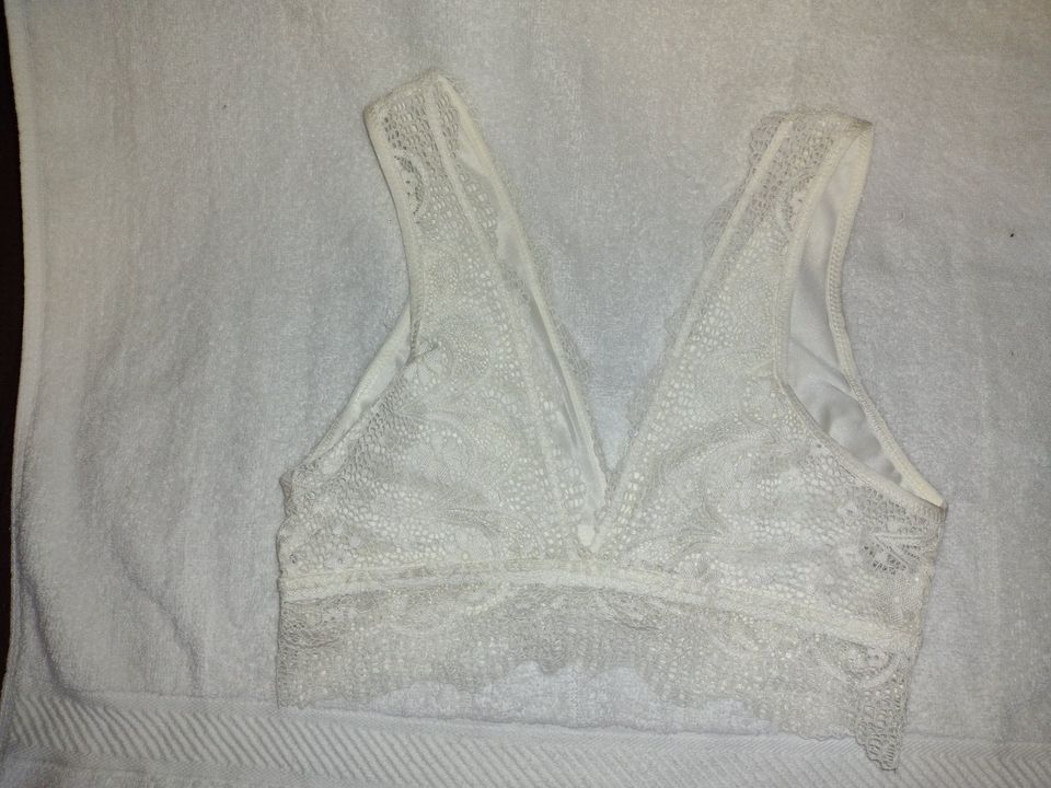 Lace Bralettes by Yianna Size S