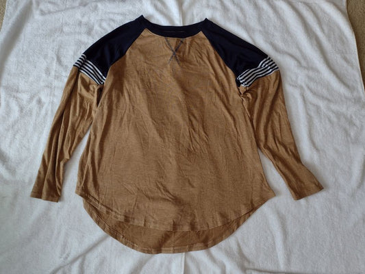 Women's Casual Long Sleeved Top Size XL