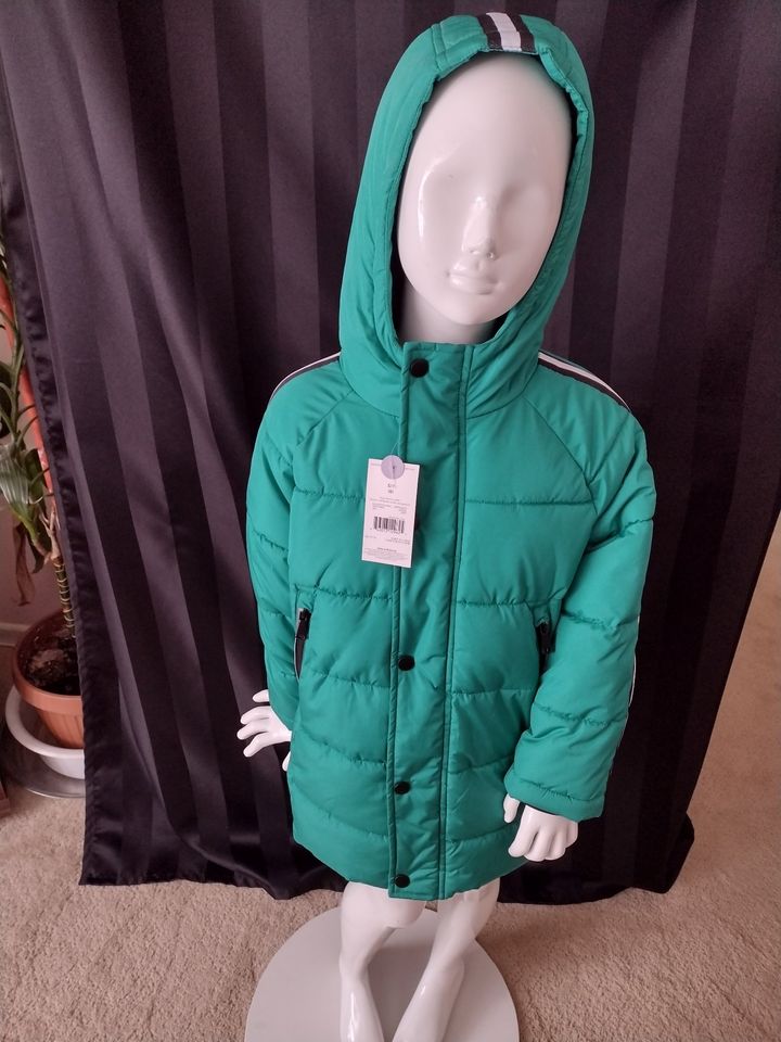 Boys Fleece Lined Puffer Coats with Hoods Sizes XS (Size 4-5), S (Size 6)