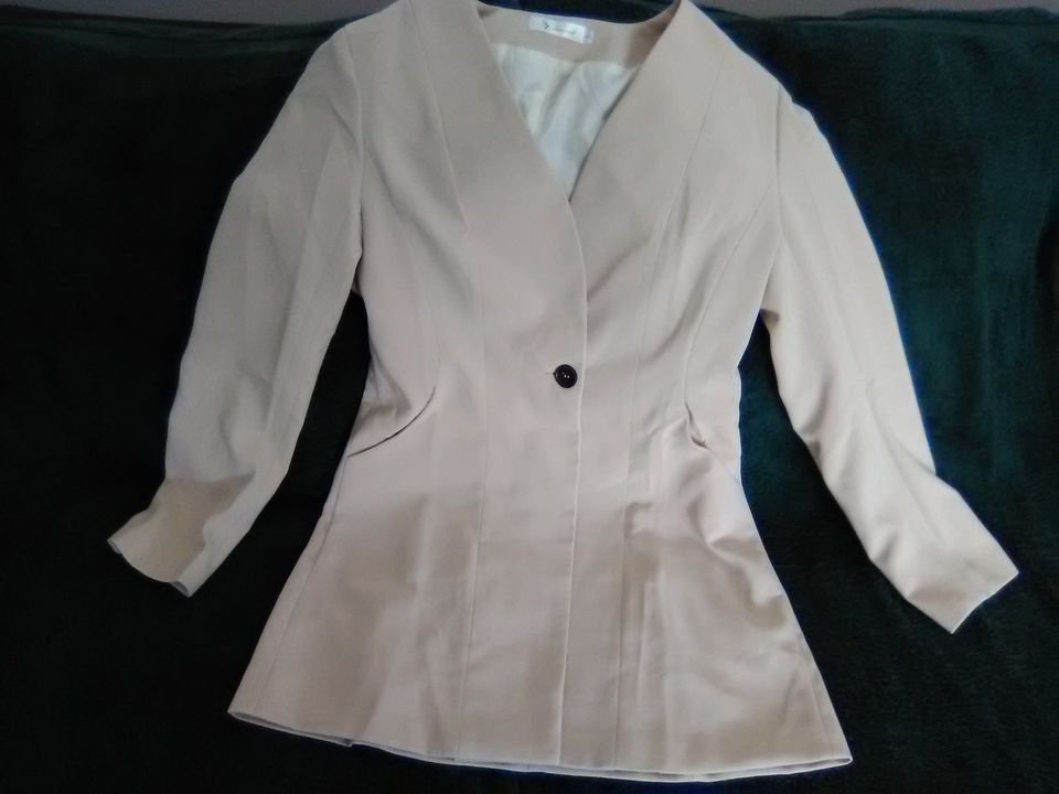 Women's Pant Suit with Scarf and Belt Slim Fit Large (Size 12)