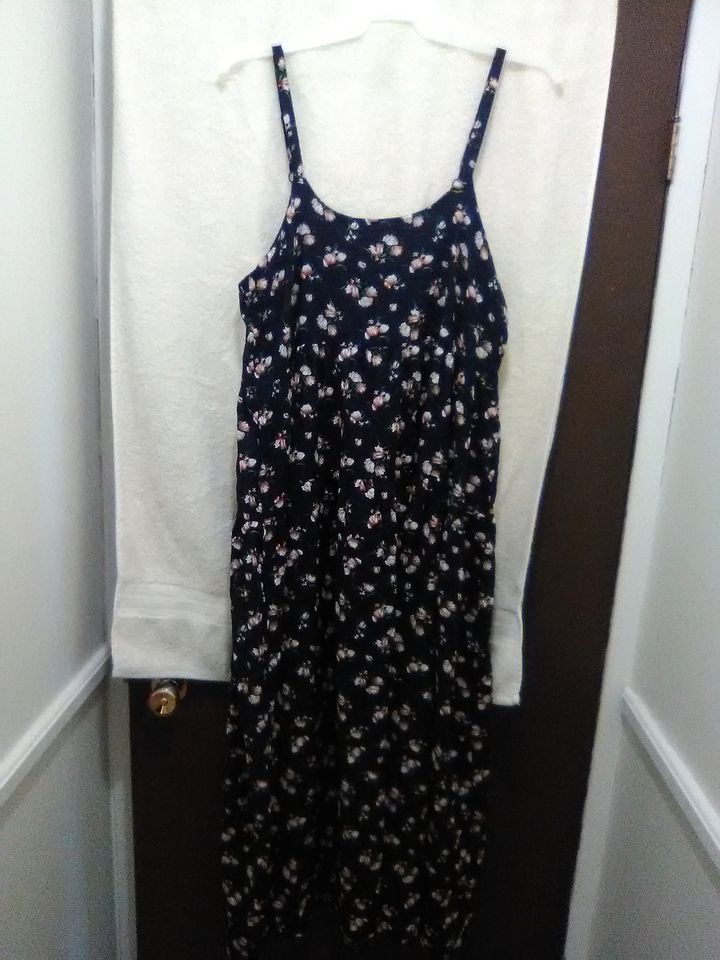 Blue Floral Maxi Dress Size L (12-14)