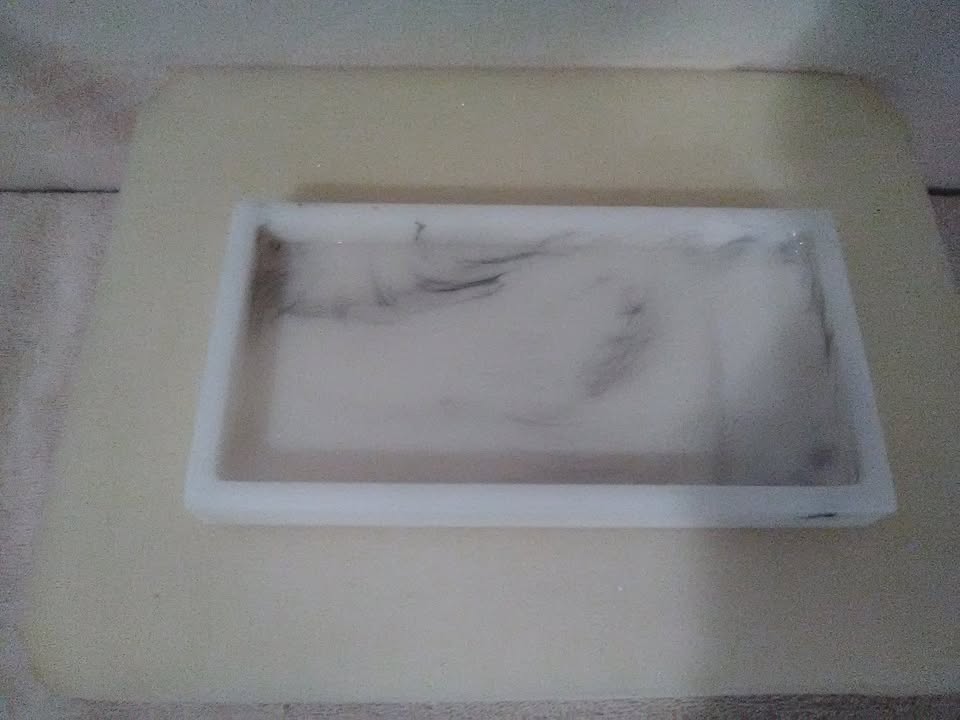 Resin Tray for Bathroom/Kitchen Decor 7.5"L x 4"W x 0.4"H