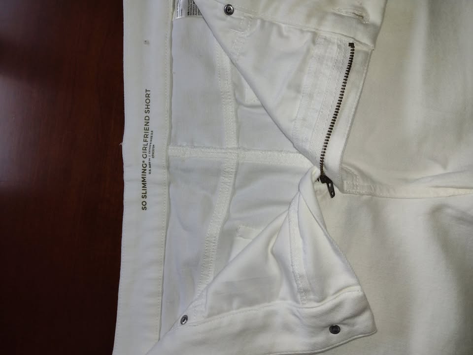 Previously Owned Women's Chico Shorts Size L(14)
