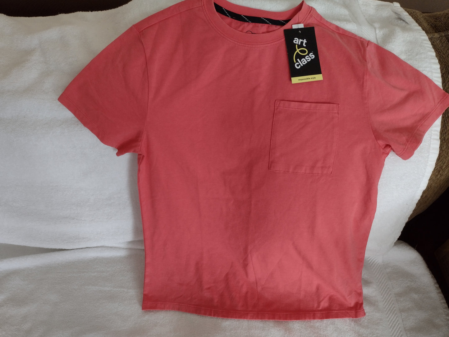 Boys T-Shirt with Pocket by Art Class Size M (8-10) Florida Coral