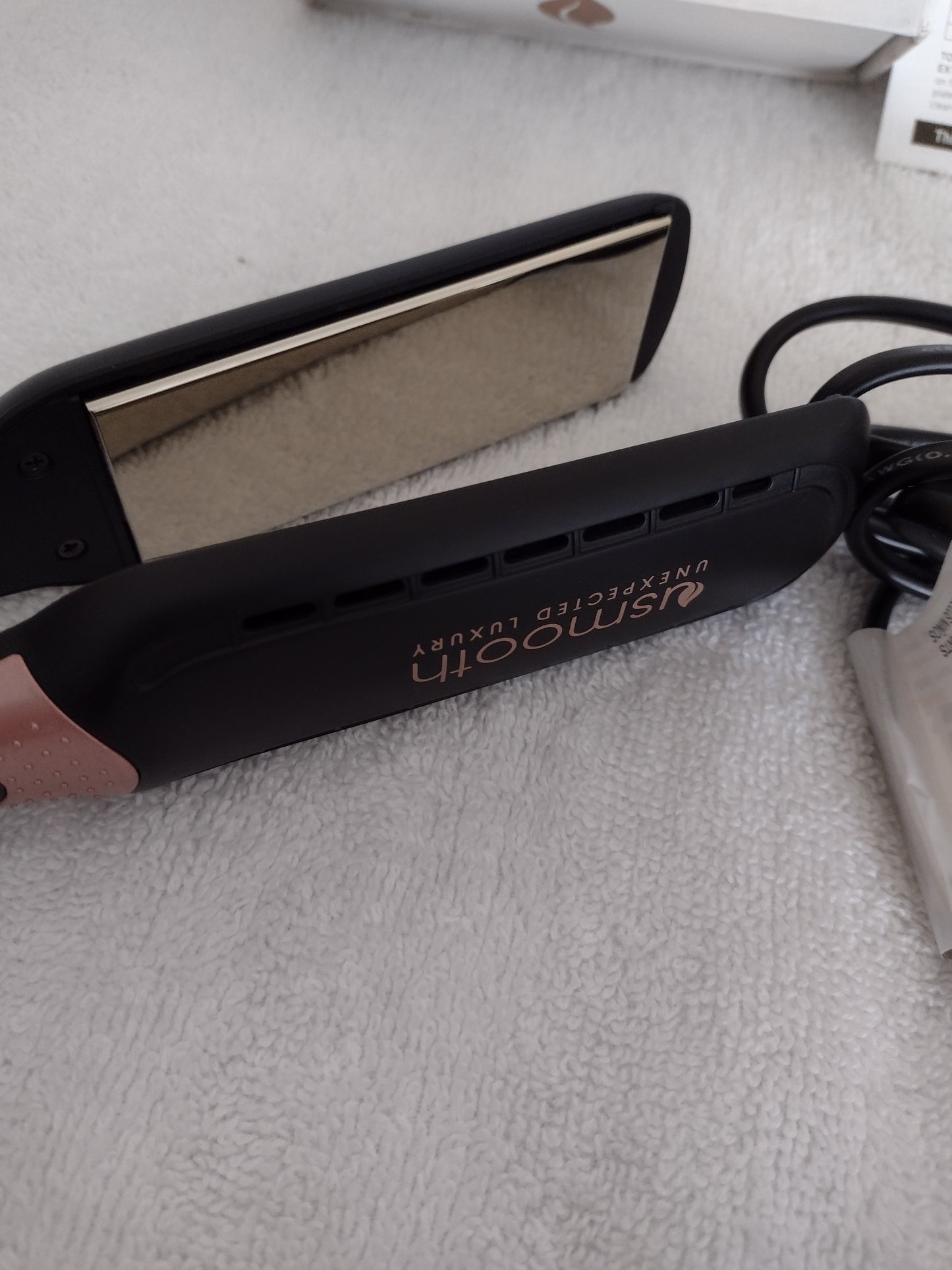 Professional Flat Styling Iron 1.5" by USmooth