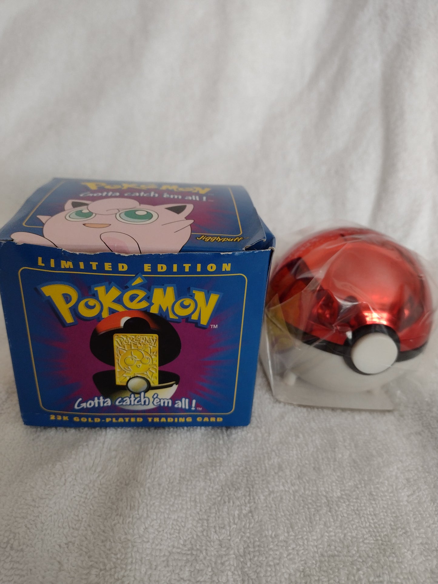 Pokemon 23K Gold-Plated Trading Card Jigglypuff for Ages 3+