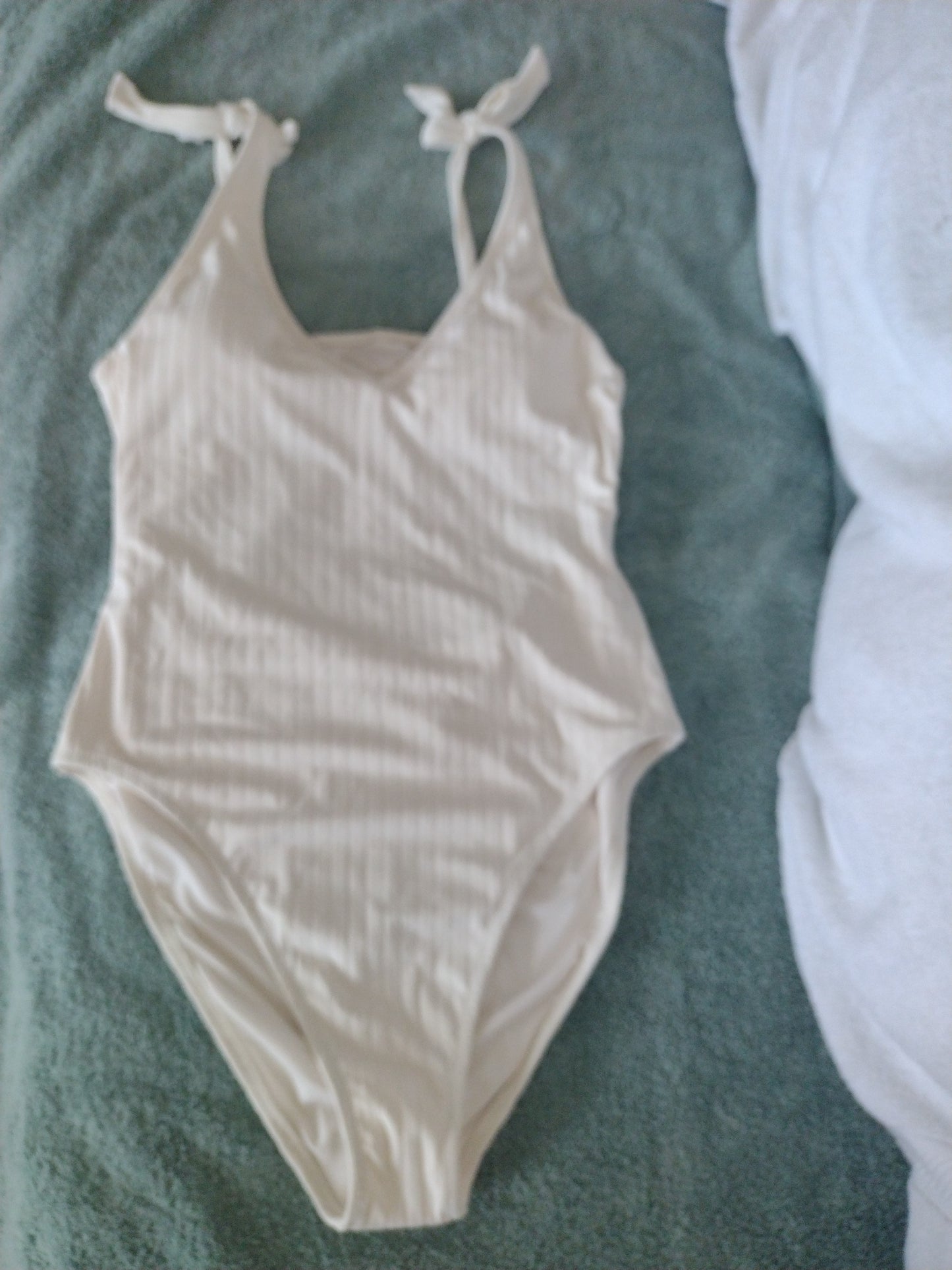 Women's Shade & Shore One-Piece Swimsuit Size L (12-14) Light Cream