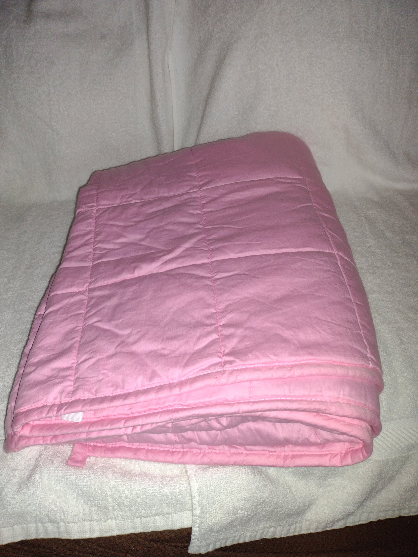 15lb. Queen Size Weighted Blanket by RelaxBlanket Pink