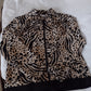 Pre-Owned Women's Zenergy Chico's Animal Print Zip-Up Jacket Size 2 (Size L/12)