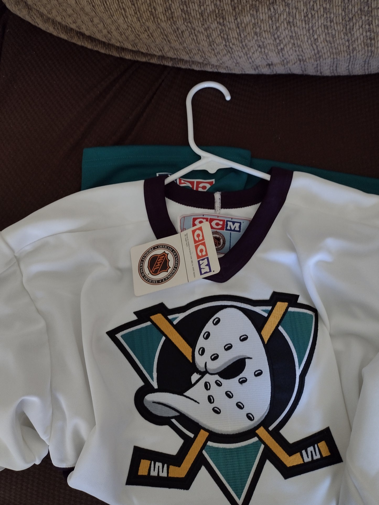 Vintage CCM Anaheim Mighty Ducks Jersey Size L