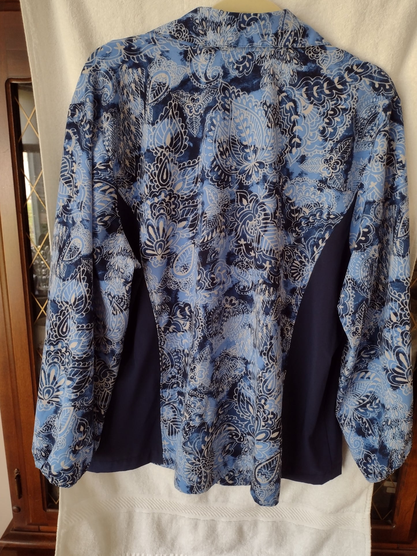 Women's Pre-Owned Zenergy by Chico's Paisley Jacket Size 3/XL