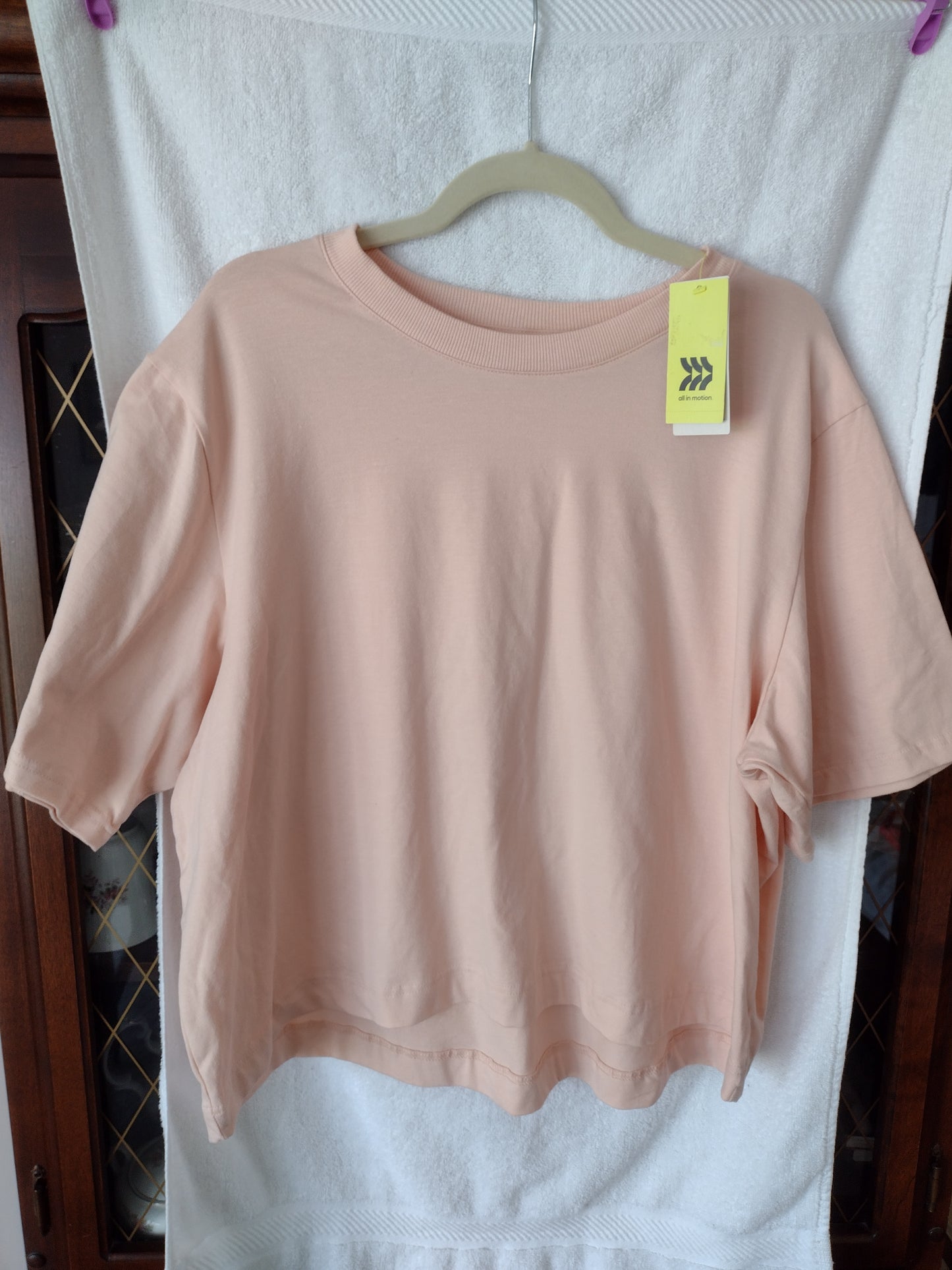 Women's Boxy Fit Cropped T-Shirt Pink Size XXL