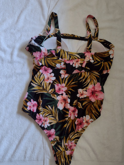 Women's Floral Kona Sol One-Piece Swimsuit Size 18W