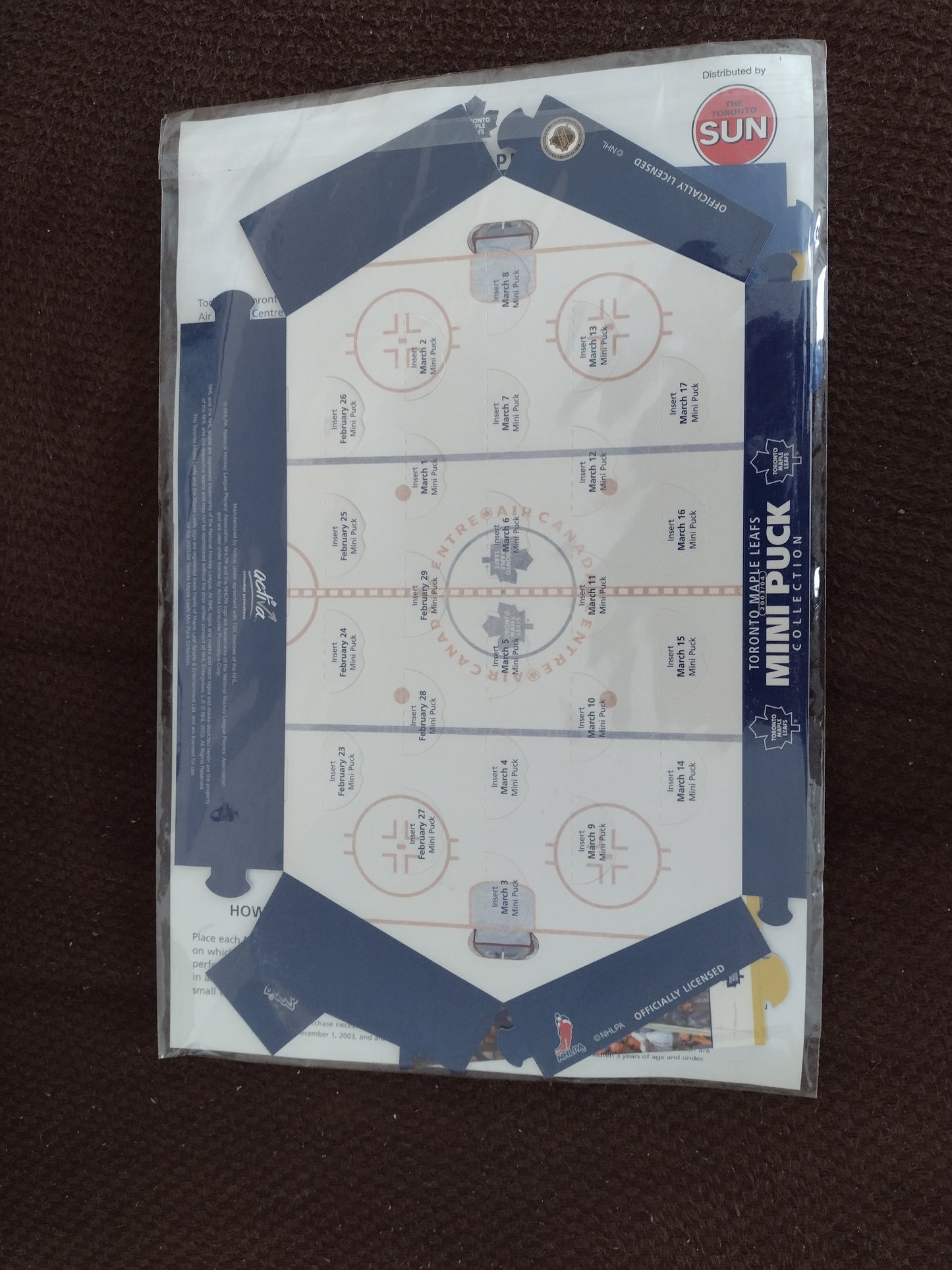 Toronto Maple Leafs 2003/04 Mini Puck Collection Set