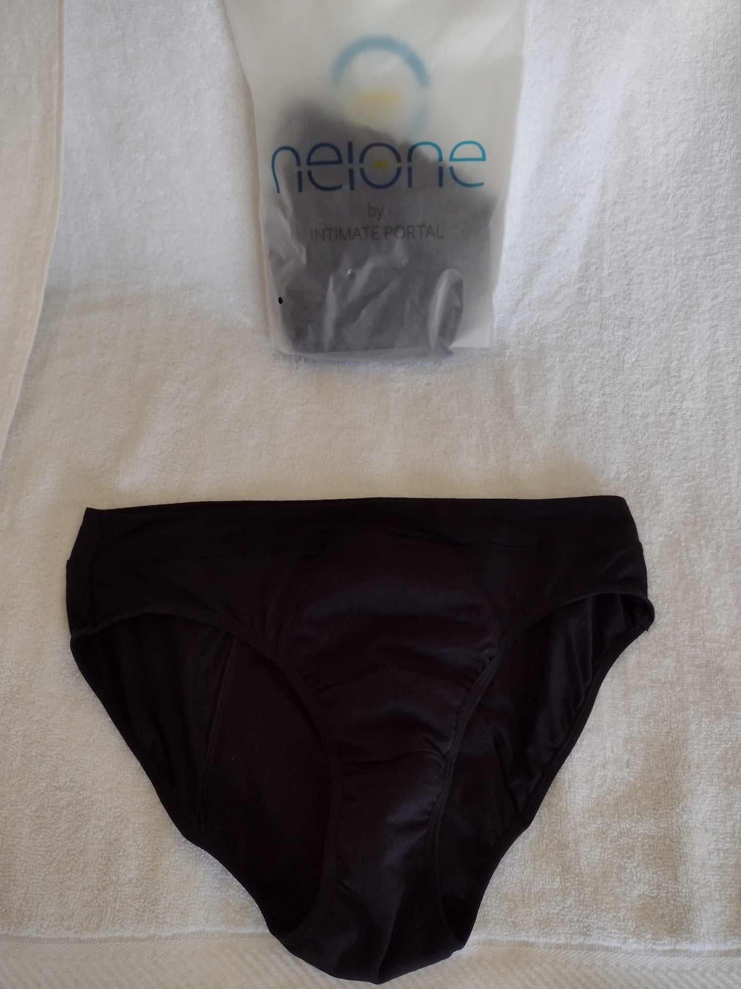 Teen Girl Period Underwear 3Pk. by Neione Size L Black