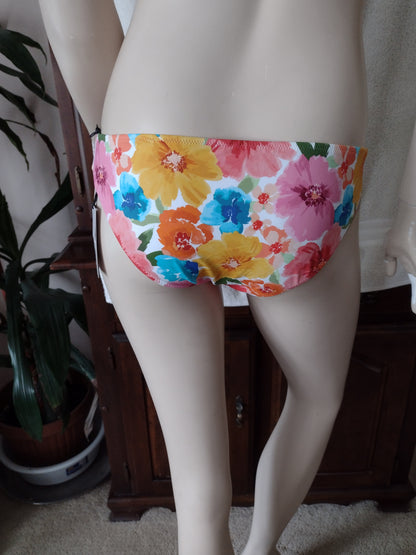 Women's Cheeky Floral Bikini Bottoms Sizes S, M
