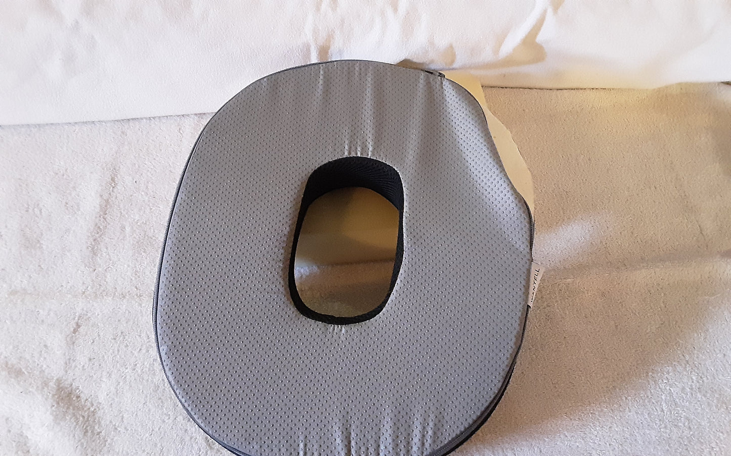 Tailbone Relief Seat Cushion