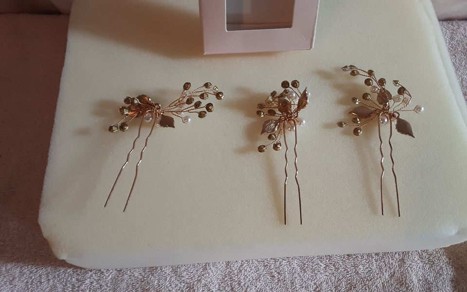 3Pc.  Faux Crystal/Pearl Hair Pins by Missgrace