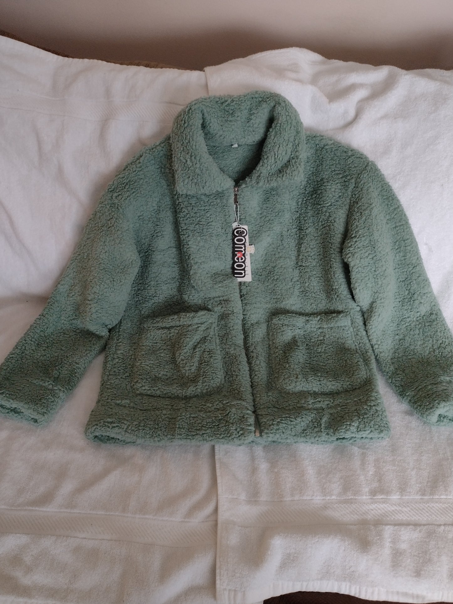 Women's Oversized Fuzzy Fleece Jacket Green Size S